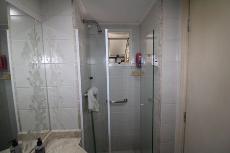 Apartamento à venda com 70m², 2 quartos e 2 vagas Banheiro Suíte 