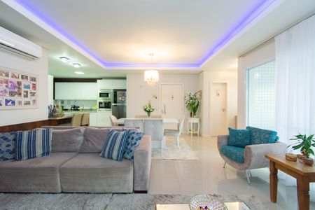 Apartamento à venda com 156m², 3 quartos e 2 vagasSala