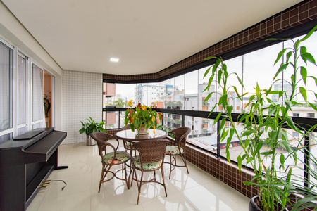 Apartamento à venda com 156m², 3 quartos e 2 vagasVaranda gourmet