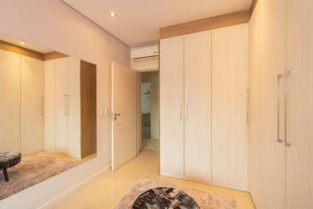 Apartamento à venda com 156m², 3 quartos e 2 vagasSuíte 