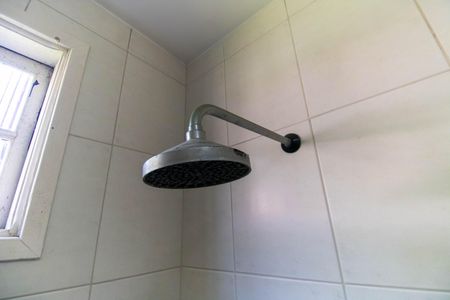 Casa à venda com 247m², 3 quartos e 2 vagas Casa à venda com 247m², 3 quartos e 2 vagasChuveiro