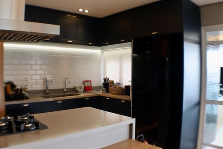 Apartamento à venda com 200m², 4 quartos e 3 vagasCozinha