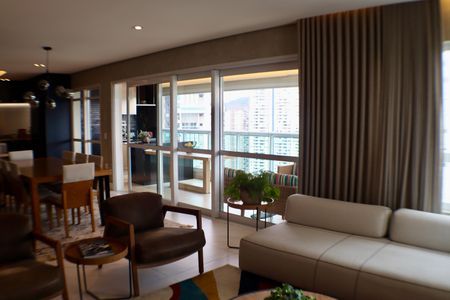 Apartamento à venda com 200m², 4 quartos e 3 vagasSala de Jantar