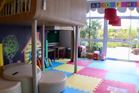 Apartamento à venda com 200m², 4 quartos e 3 vagasÁrea comum - Playground