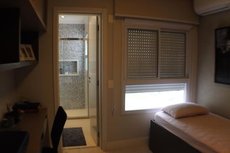 Apartamento à venda com 200m², 4 quartos e 3 vagasSuíte 2