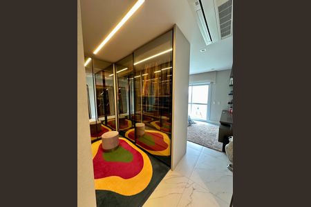 Apartamento à venda com 200m², 4 quartos e 3 vagasCloset da suíte 1