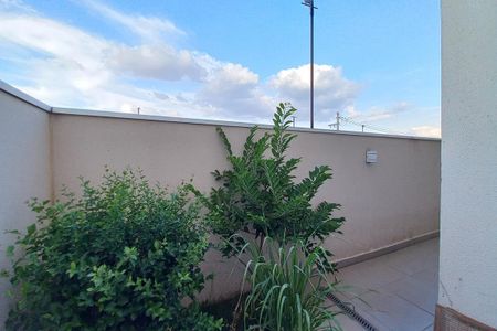 Apartamento à venda com 62m², 2 quartos e 1 vagaVista do Quarto 2