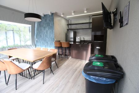 Apartamento para alugar com 54m², 2 quartos e 1 vagaÁrea comum - Churrasqueira