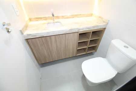 Apartamento para alugar com 54m², 2 quartos e 1 vagaBanheiro da Suíte