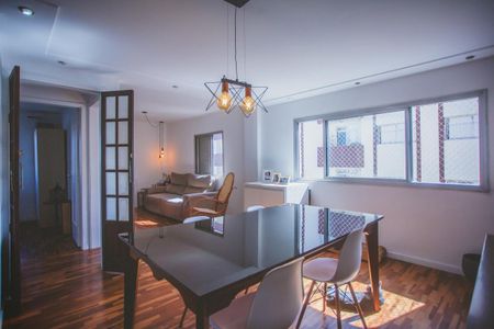 Apartamento à venda com 150m², 4 quartos e 2 vagasSala