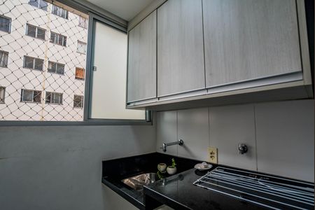 Apartamento para alugar com 49m², 2 quartos e 1 vaga Apartamento para alugar com 49m², 2 quartos e 1 vagaCozinha e Área de Serviço