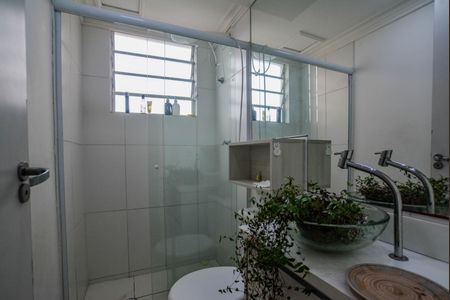 Apartamento para alugar com 49m², 2 quartos e 1 vaga Apartamento para alugar com 49m², 2 quartos e 1 vagaBanheiro