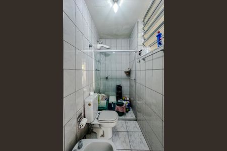 Casa à venda com 240m², 4 quartos e 2 vagasBanheiro de serviço