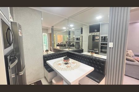 Apartamento à venda com 80m², 3 quartos e 2 vagasCozinha