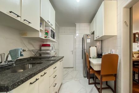 Apartamento à venda com 95m², 3 quartos e 2 vagasCozinha