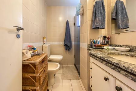 Apartamento à venda com 95m², 3 quartos e 2 vagasBanheiro Suíte 