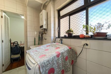 Apartamento à venda com 95m², 3 quartos e 2 vagasÁrea de Serviço