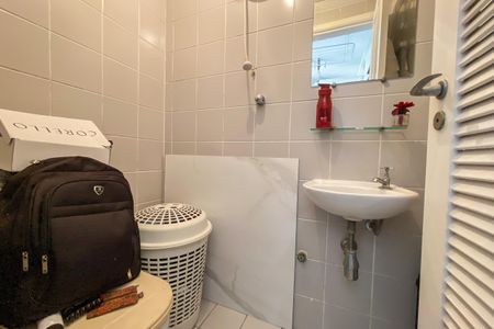 Apartamento à venda com 95m², 3 quartos e 2 vagasBanheiro de Serviço