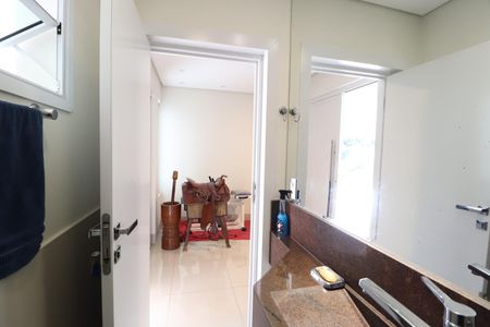 Casa de condomínio para alugar com 400m², 5 quartos e 4 vagasBanheiro Suíte 5