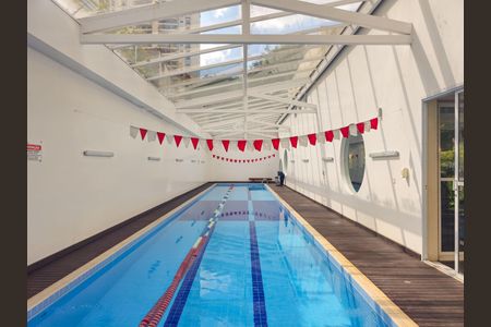 Apartamento à venda com 151m², 3 quartos e 3 vagasÁrea comum - Piscina interna