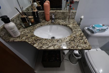 Apartamento à venda com 59m², 2 quartos e 1 vagaBanheiro da Suíte