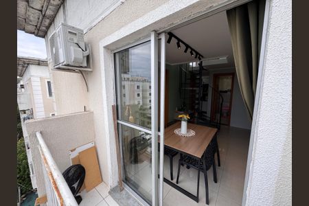 Apartamento à venda com 103m², 2 quartos e 1 vagaVaranda