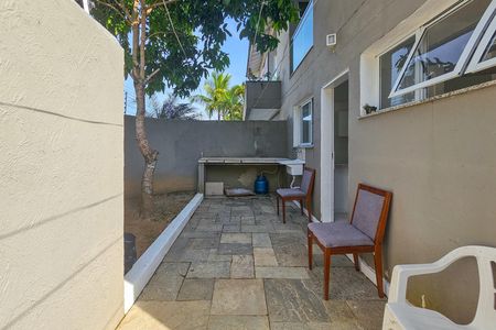 Casa para alugar com 480m², 5 quartos e 4 vagas Casa para alugar com 480m², 5 quartos e 4 vagasEdícula