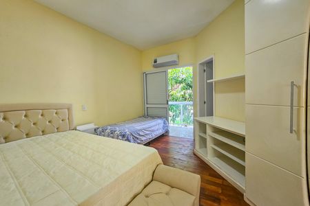 Casa para alugar com 480m², 5 quartos e 4 vagas Casa para alugar com 480m², 5 quartos e 4 vagasSuíte 2