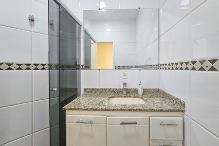 Casa para alugar com 480m², 5 quartos e 4 vagas Casa para alugar com 480m², 5 quartos e 4 vagasBanheiro da Suíte 2