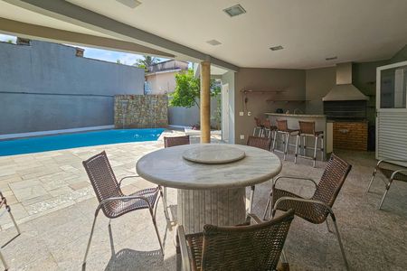 Casa para alugar com 480m², 5 quartos e 4 vagas Casa para alugar com 480m², 5 quartos e 4 vagasÁrea de Lazer privativa