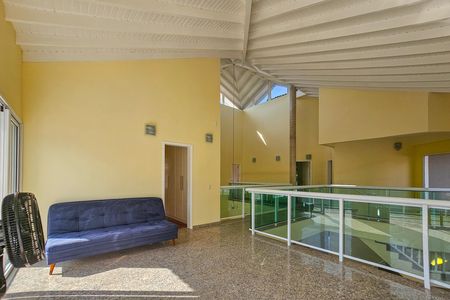 Casa para alugar com 480m², 5 quartos e 4 vagas Casa para alugar com 480m², 5 quartos e 4 vagasSala 2