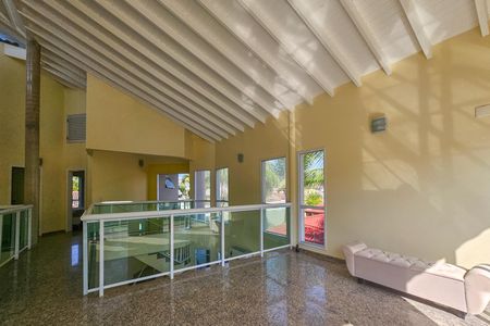 Casa para alugar com 480m², 5 quartos e 4 vagas Casa para alugar com 480m², 5 quartos e 4 vagasSala 2
