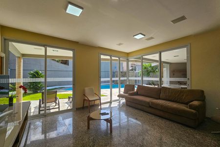 Casa para alugar com 480m², 5 quartos e 4 vagas Casa para alugar com 480m², 5 quartos e 4 vagasSala
