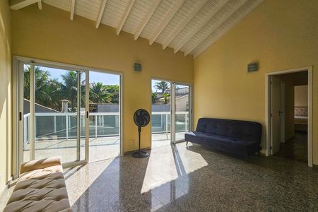 Casa para alugar com 480m², 5 quartos e 4 vagas Casa para alugar com 480m², 5 quartos e 4 vagasSala 2