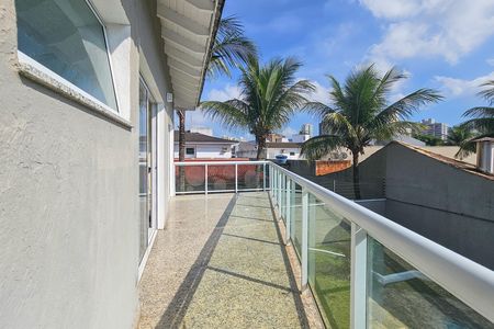 Casa para alugar com 480m², 5 quartos e 4 vagas Casa para alugar com 480m², 5 quartos e 4 vagasVaranda