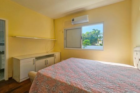 Casa para alugar com 480m², 5 quartos e 4 vagas Casa para alugar com 480m², 5 quartos e 4 vagasSuíte 3