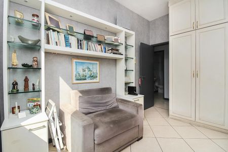 Casa à venda com 340m², 4 quartos e 2 vagas