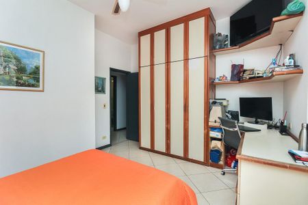 Casa à venda com 340m², 4 quartos e 2 vagas