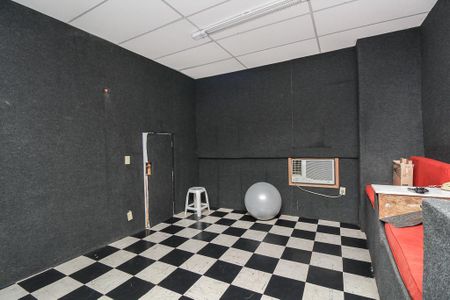 Casa à venda com 340m², 4 quartos e 2 vagas