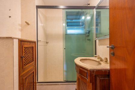 Apartamento para alugar com 70m², 2 quartos e 1 vagaBanheiro
