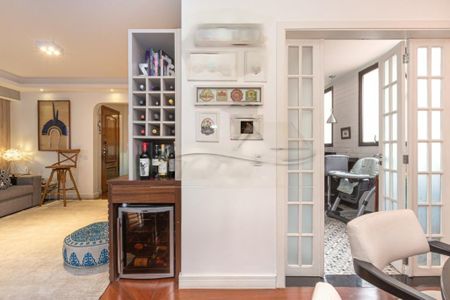 Apartamento à venda com 184m², 3 quartos e 3 vagas