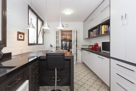 Apartamento à venda com 184m², 3 quartos e 3 vagas