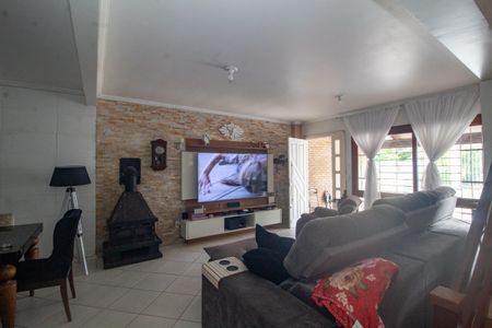 Casa à venda com 196m², 3 quartos e 3 vagasSala