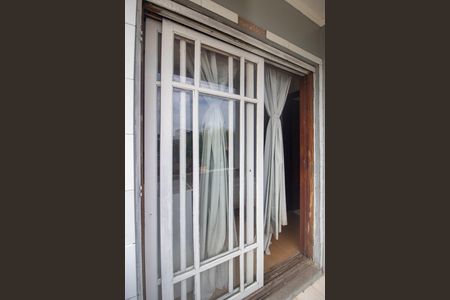 Casa à venda com 196m², 3 quartos e 3 vagasVaranda