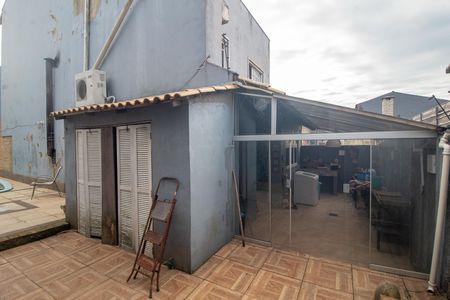 Casa à venda com 196m², 3 quartos e 3 vagasÁrea comum - Piscina