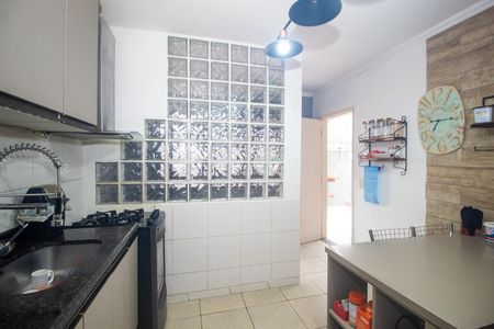 Casa à venda com 196m², 3 quartos e 3 vagasCozinha