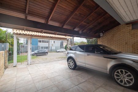 Casa à venda com 196m², 3 quartos e 3 vagasGaragem
