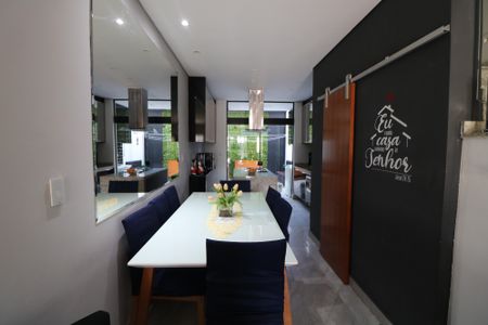 Casa à venda com 100m², 3 quartos e 2 vagasSala de Jantar