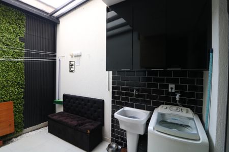 Casa à venda com 100m², 3 quartos e 2 vagasÁrea de Serviço