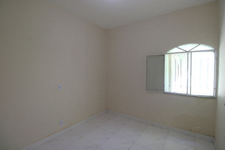 Casa para alugar com 99m², 2 quartos e sem vagaQuarto